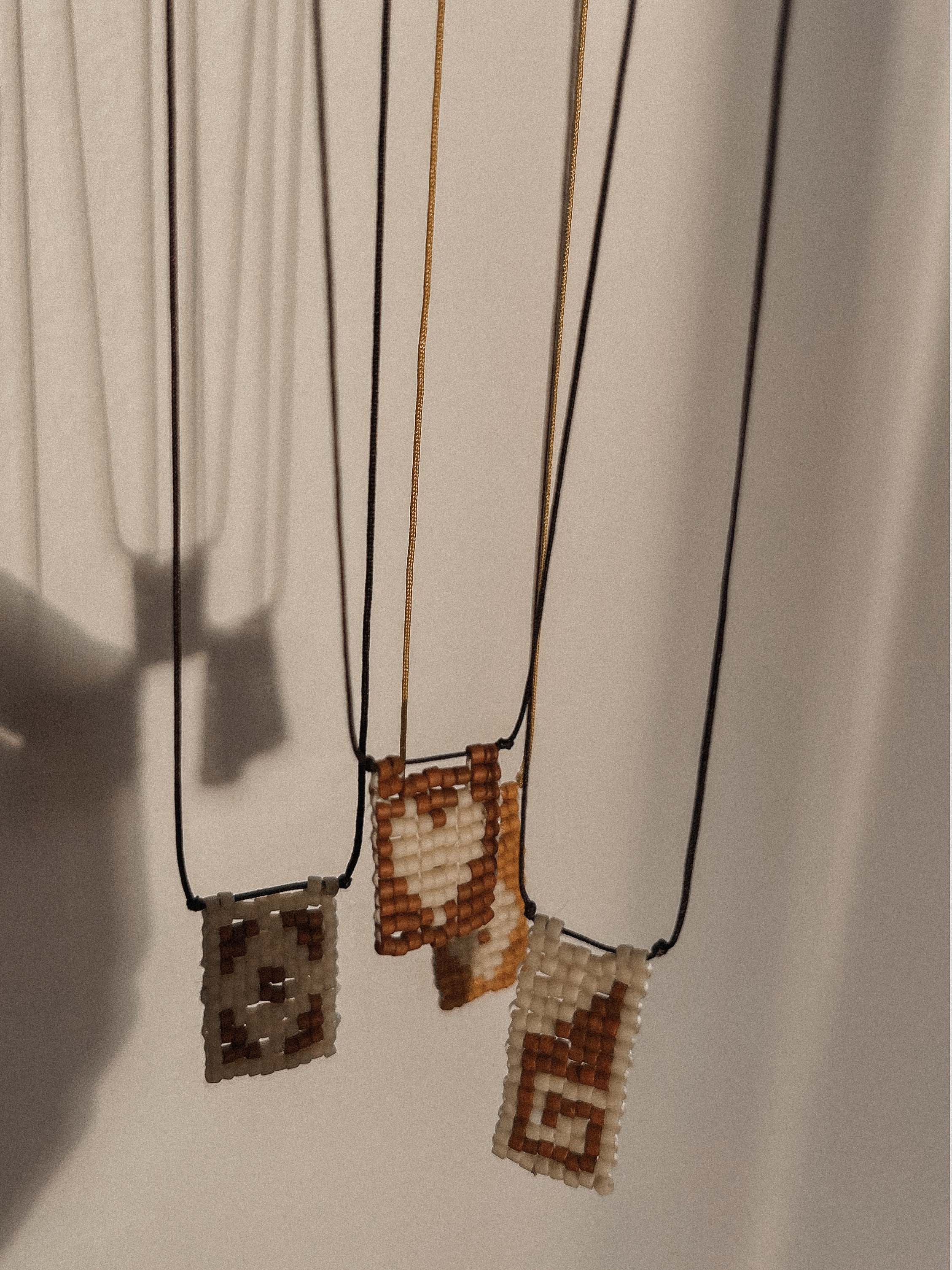 Amor Necklace - Peyote weave